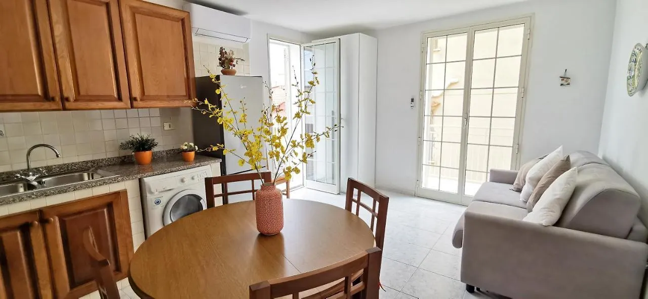 Casa Valentina A 100 M Dal Mare Apartment Santa Flavia Italy