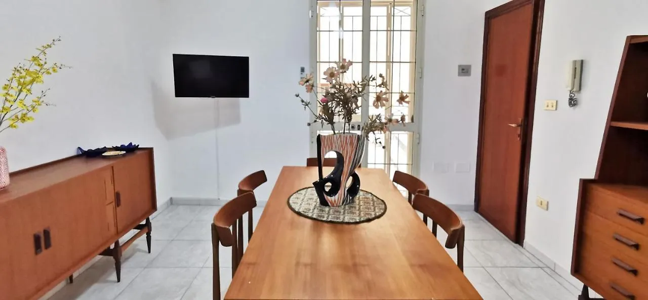Casa Valentina A 100 M Dal Mare Apartment Santa Flavia