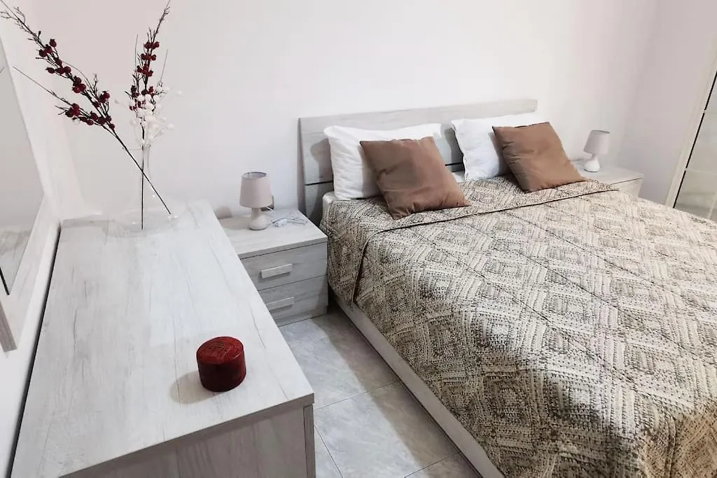 Casa Valentina A 100 M Dal Mare Apartment Santa Flavia