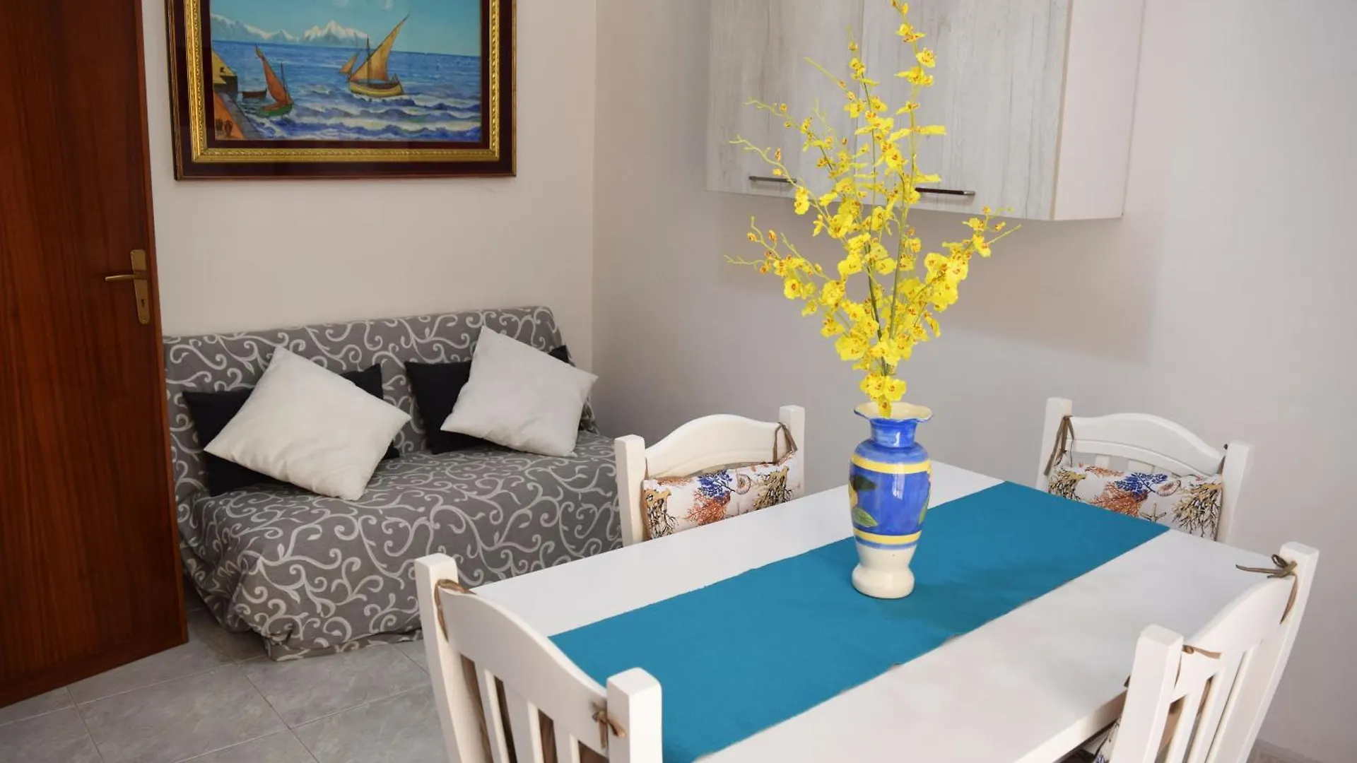 Casa Valentina A 100 M Dal Mare Apartment Santa Flavia