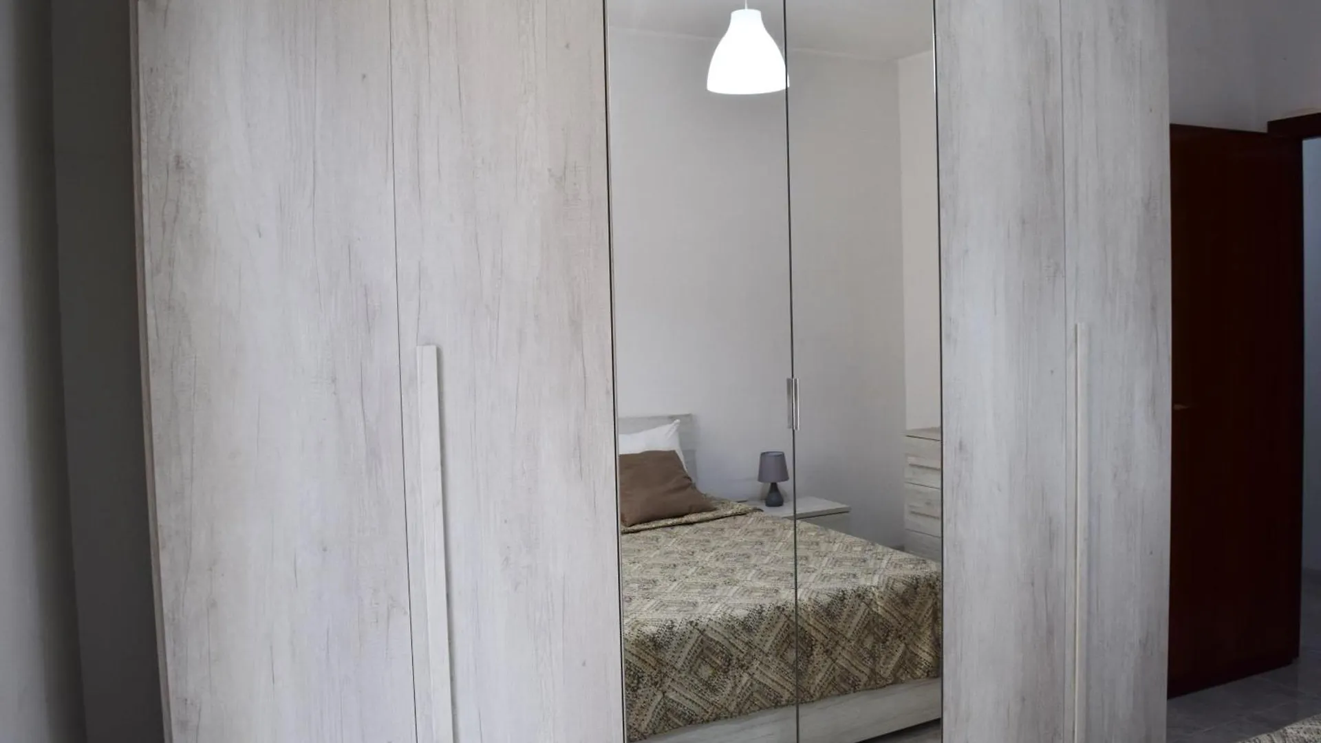Casa Valentina A 100 M Dal Mare Apartment Santa Flavia Italy