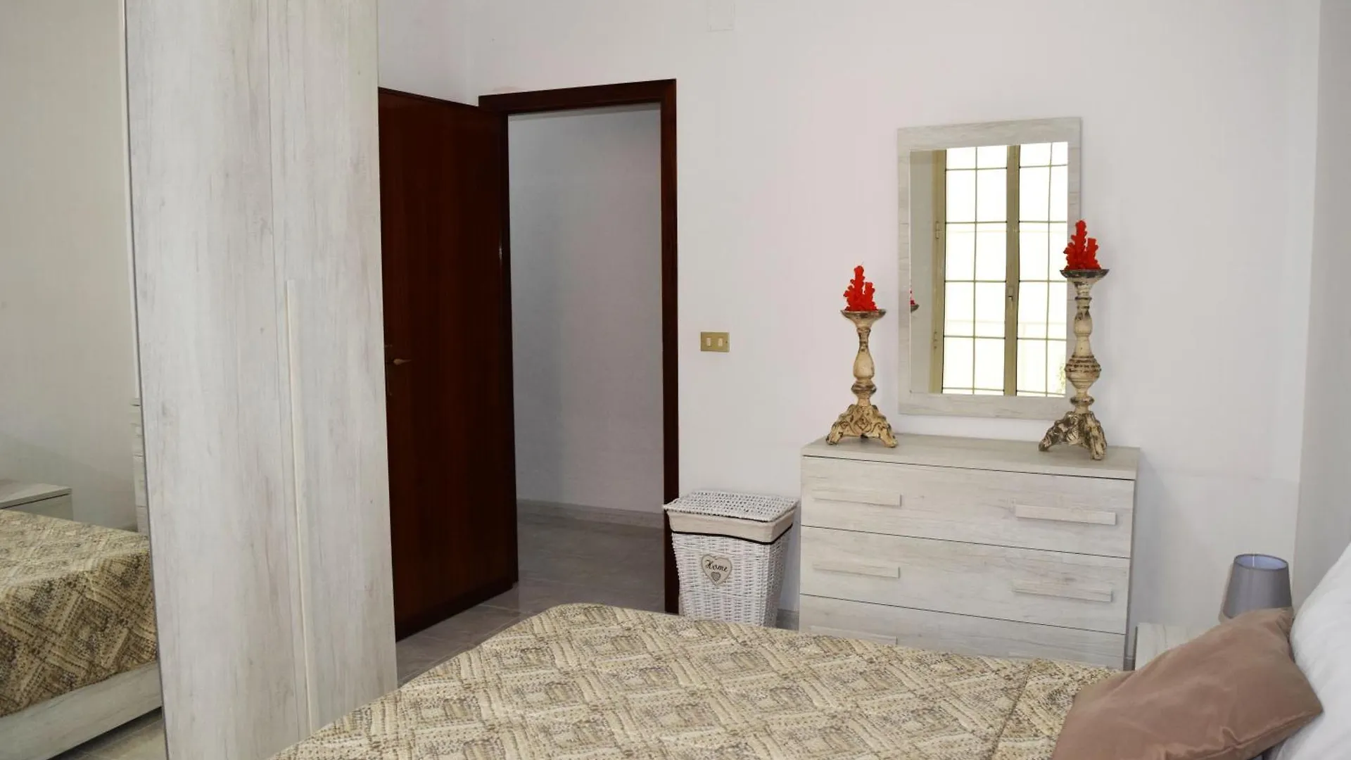 Casa Valentina A 100 M Dal Mare Apartment Santa Flavia Italy