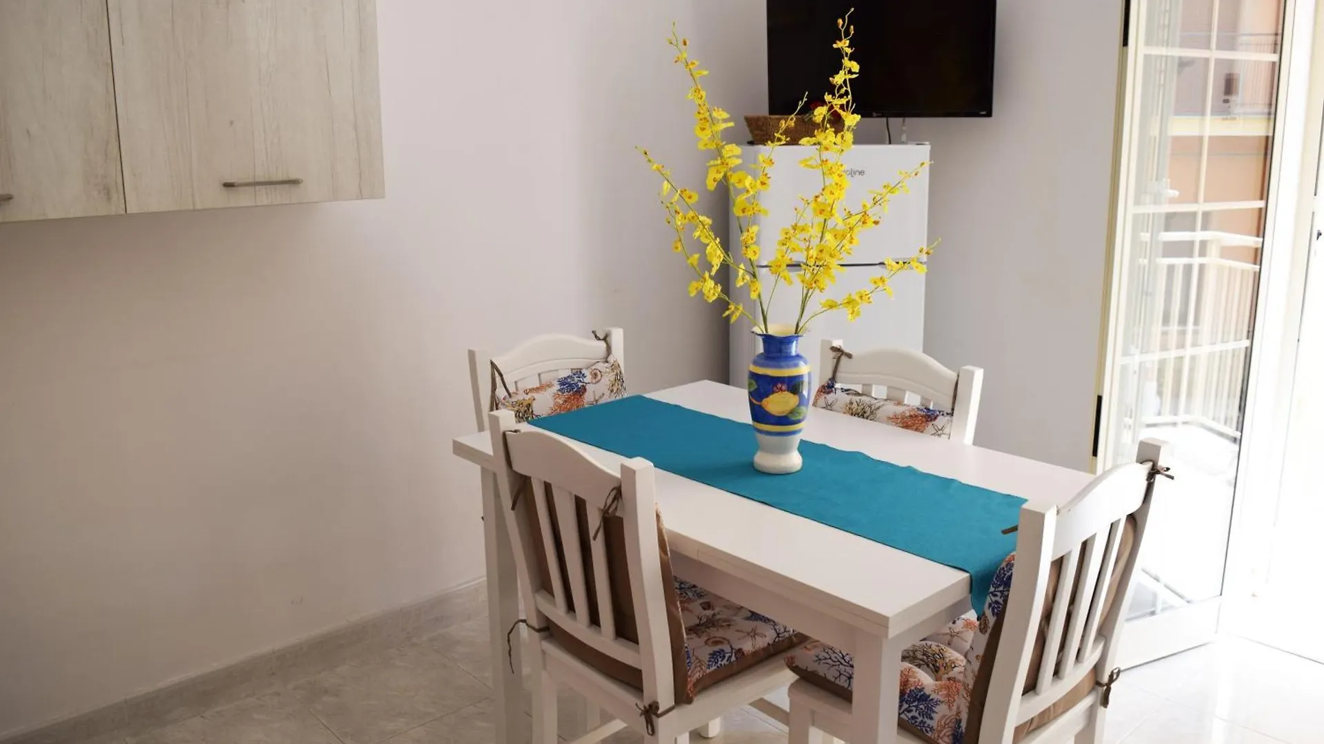Casa Valentina A 100 M Dal Mare Apartment Santa Flavia