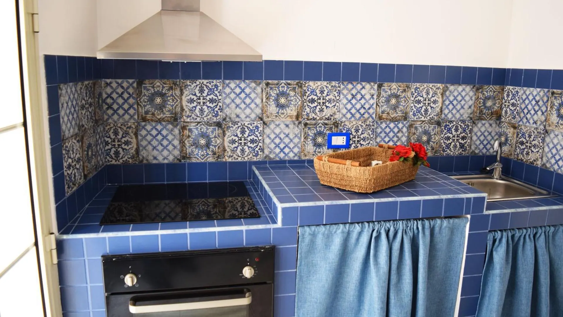 Casa Valentina A 100 M Dal Mare Apartment Santa Flavia